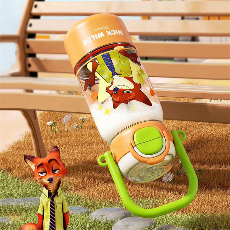 X&W for Zootopia 590ml Plastic - Xin Sports Equipment recensione e prezzo