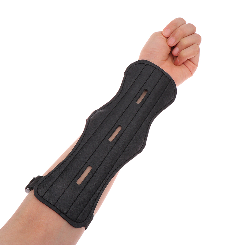 Leather Archery Equipment Arm  - Sports Equipment Archery recensione e prezzo