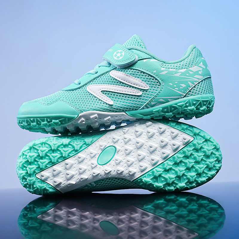 New Children Soccer Shoes Clea - Sports Equipment For Boys recensione e prezzo