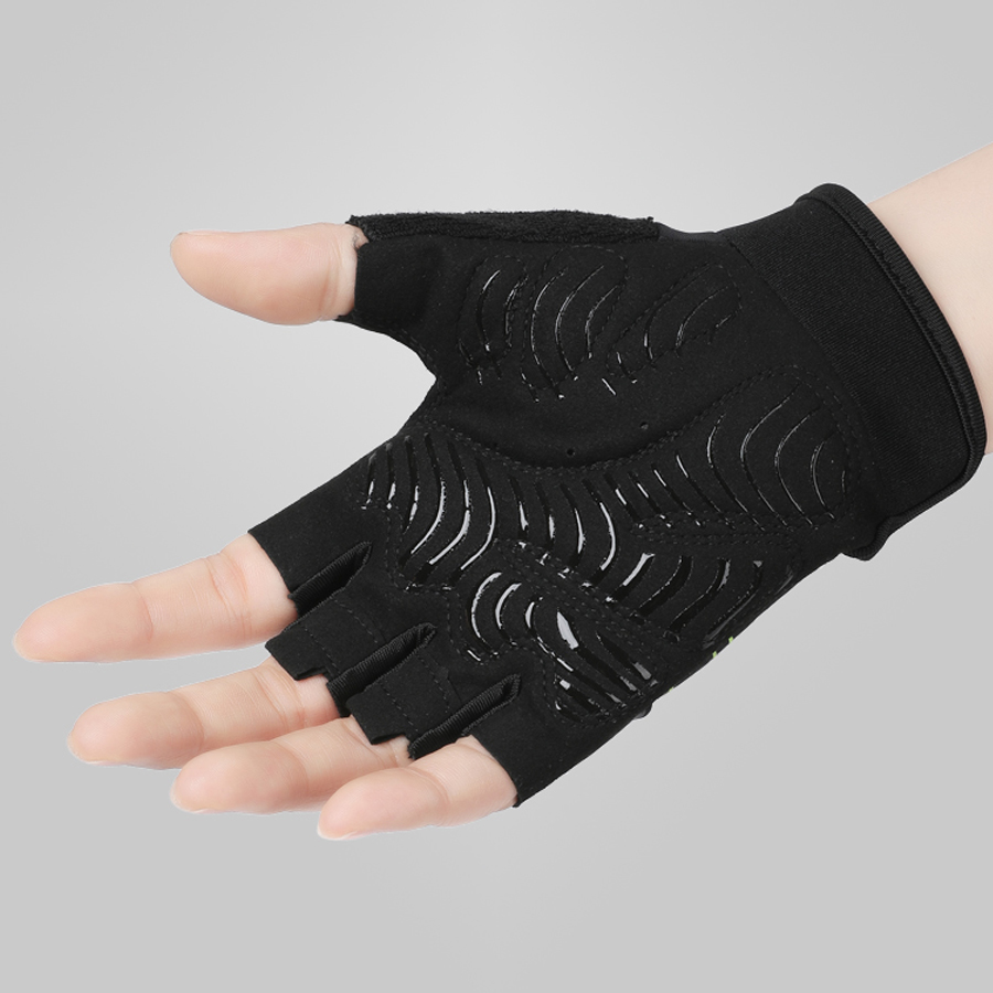 Breathable Anti-Slip Sports Gl - Name Sports Equipment recensione e prezzo