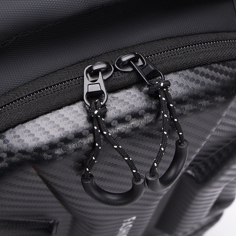 Hard Shell Backpack Men's Knig - Sports Equipment Air China recensione e prezzo