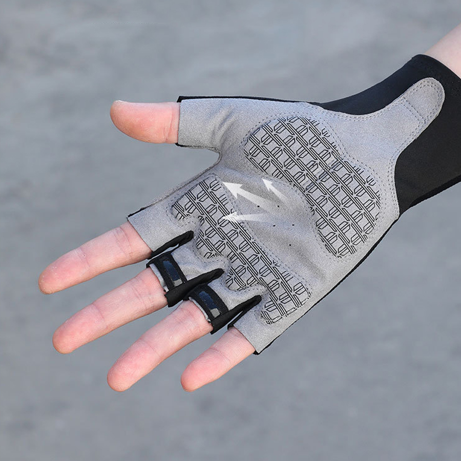 New Team cycling Gloves Half F - Name Sports Equipment recensione e prezzo